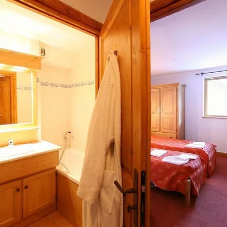 Des Neiges Oz En Oisans Aparthotel Oz