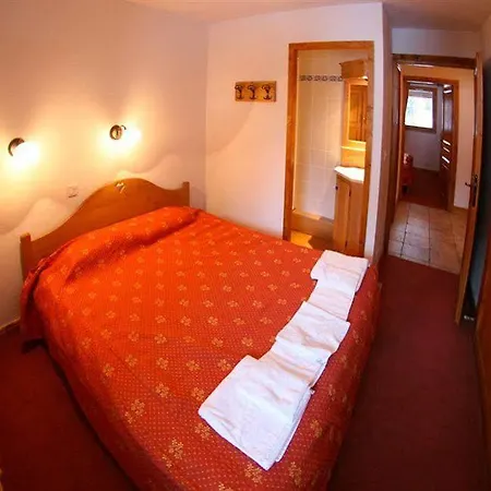 Des Neiges Oz En Oisans Aparthotel