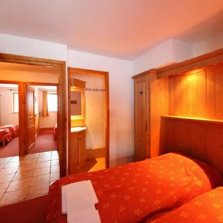 Апарт-отель Des Neiges Oz En Oisans 4*