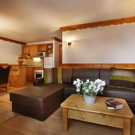Des Neiges Oz En Oisans 4* Оз